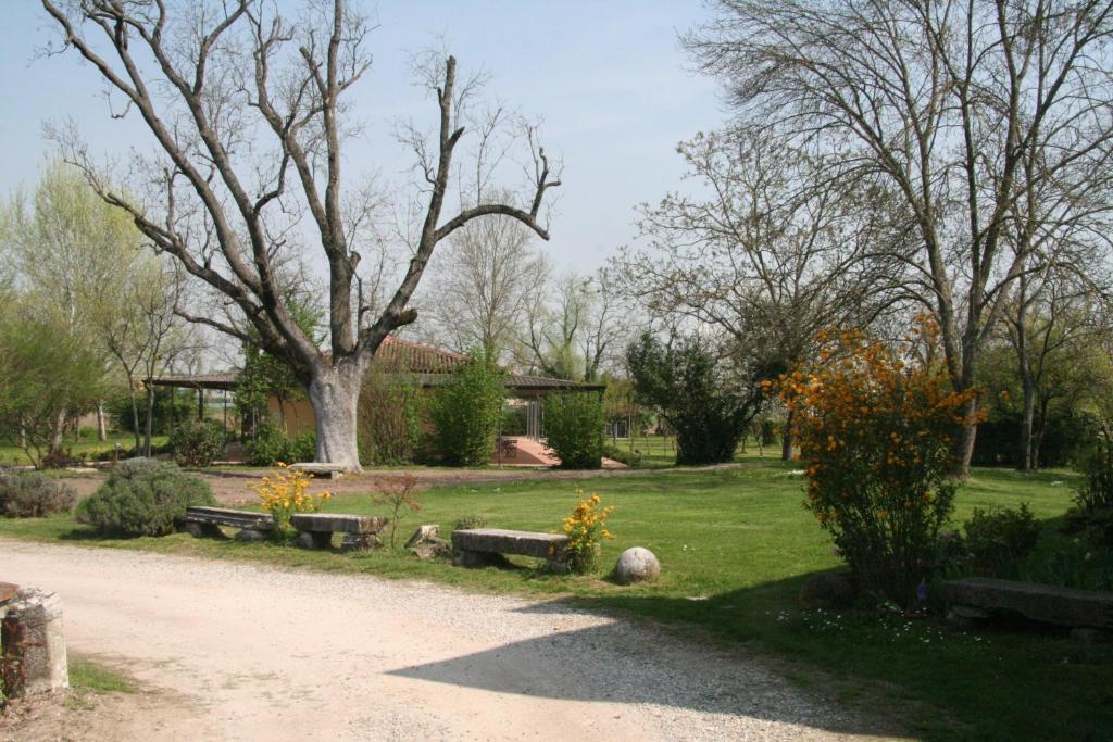 Agriturismo Corte San Girolamo مانتوفا المظهر الخارجي الصورة
